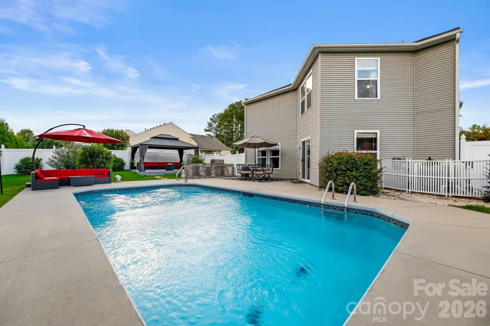 191 Old Carriage Road Clover, SC 29710