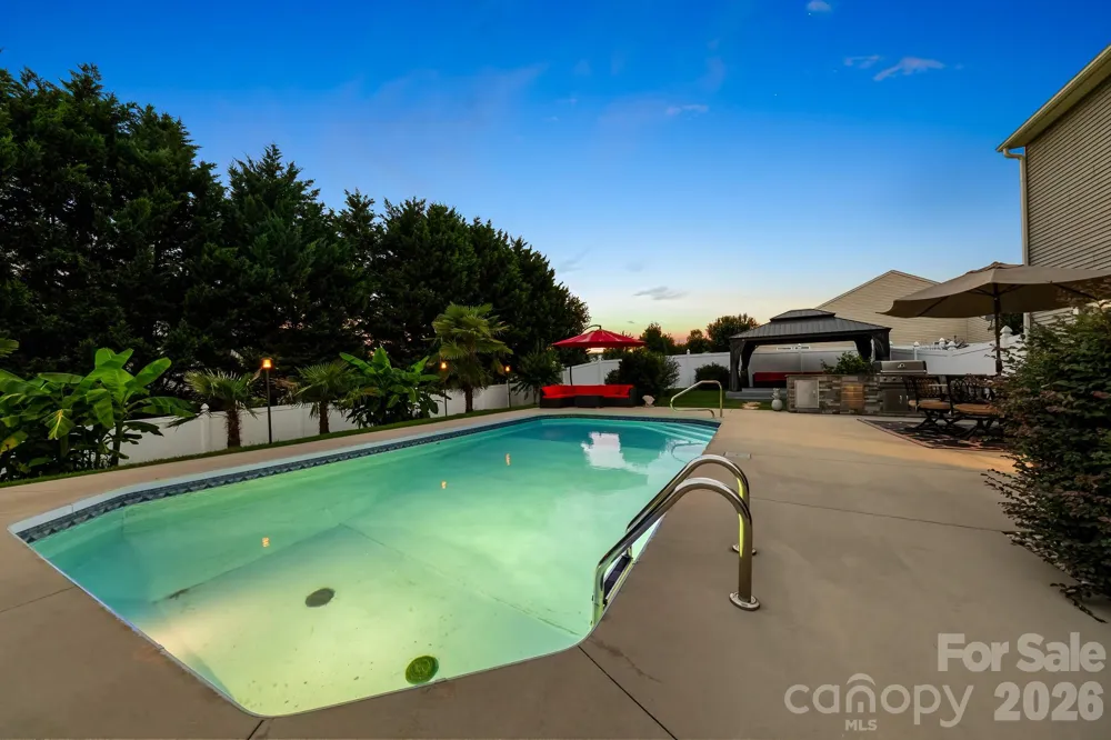191 Old Carriage Road Clover, SC 29710