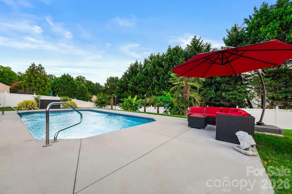 191 Old Carriage Road Clover, SC 29710