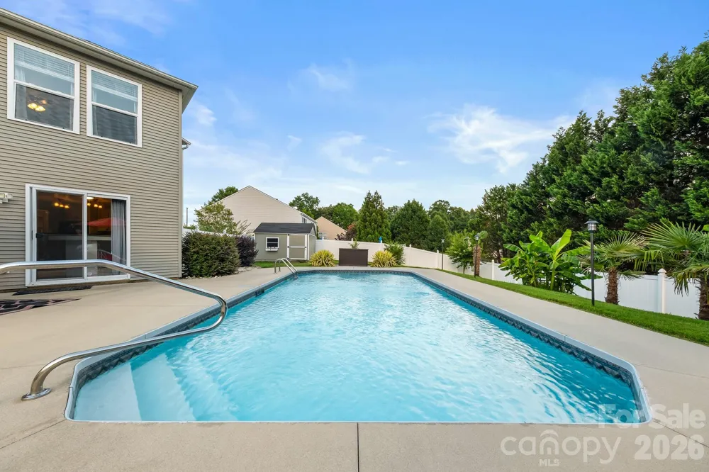 191 Old Carriage Road Clover, SC 29710