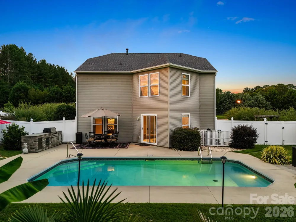 191 Old Carriage Road Clover, SC 29710