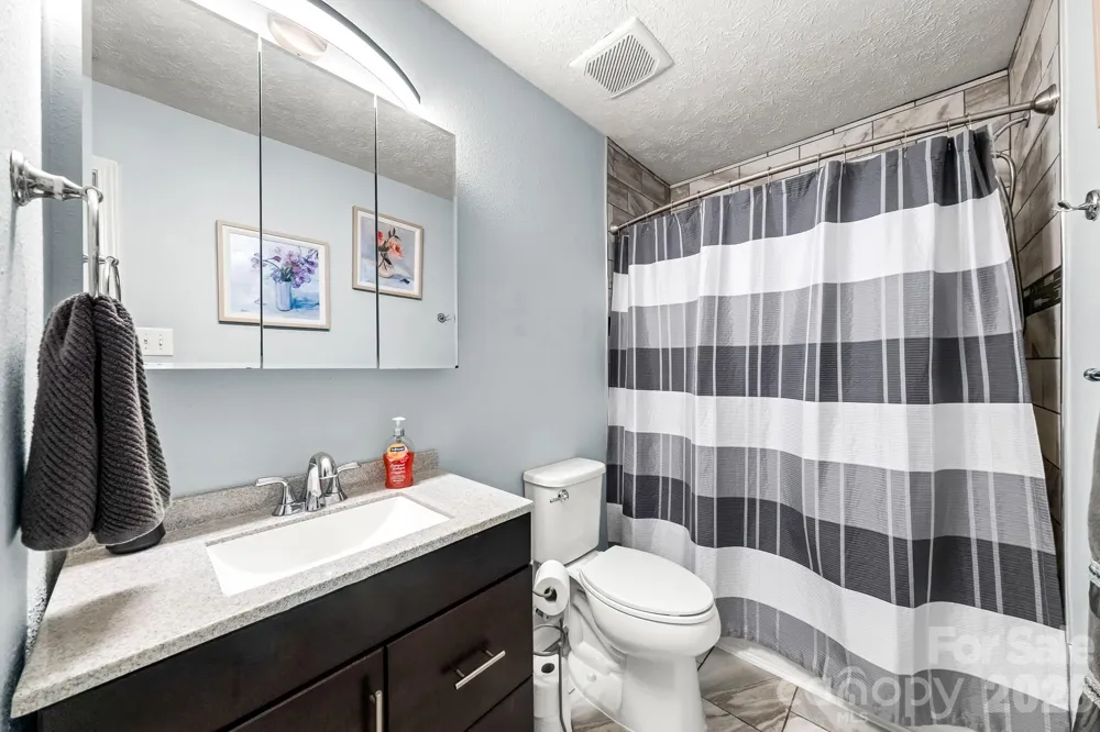 191 Old Carriage Road Clover, SC 29710