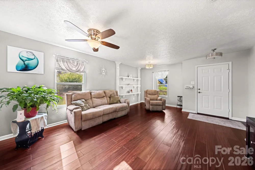 191 Old Carriage Road Clover, SC 29710