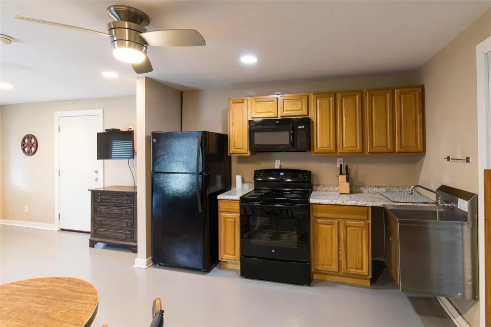 511 Commerce Street Palacios, TX 77465