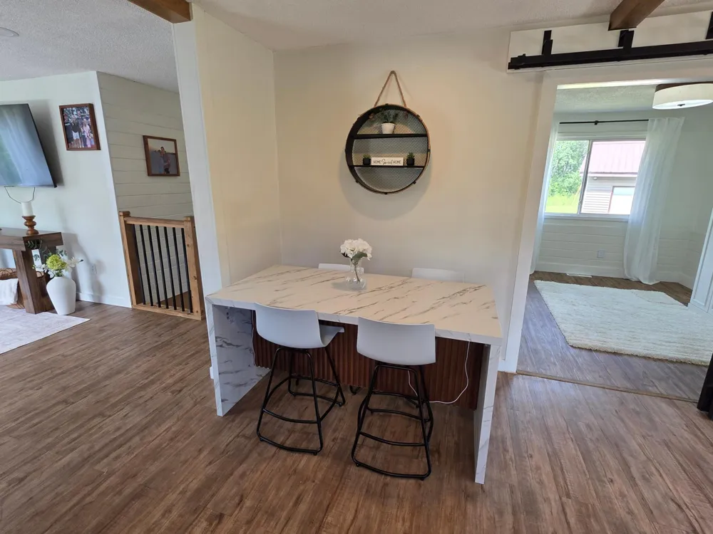 39859 County Road 63 Cohasset, MN 55721
