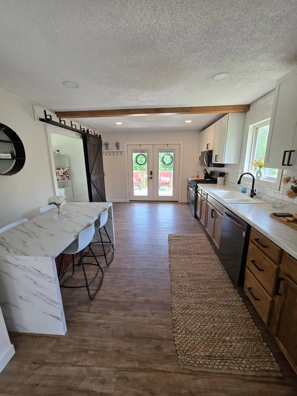 39859 County Road 63 Cohasset, MN 55721