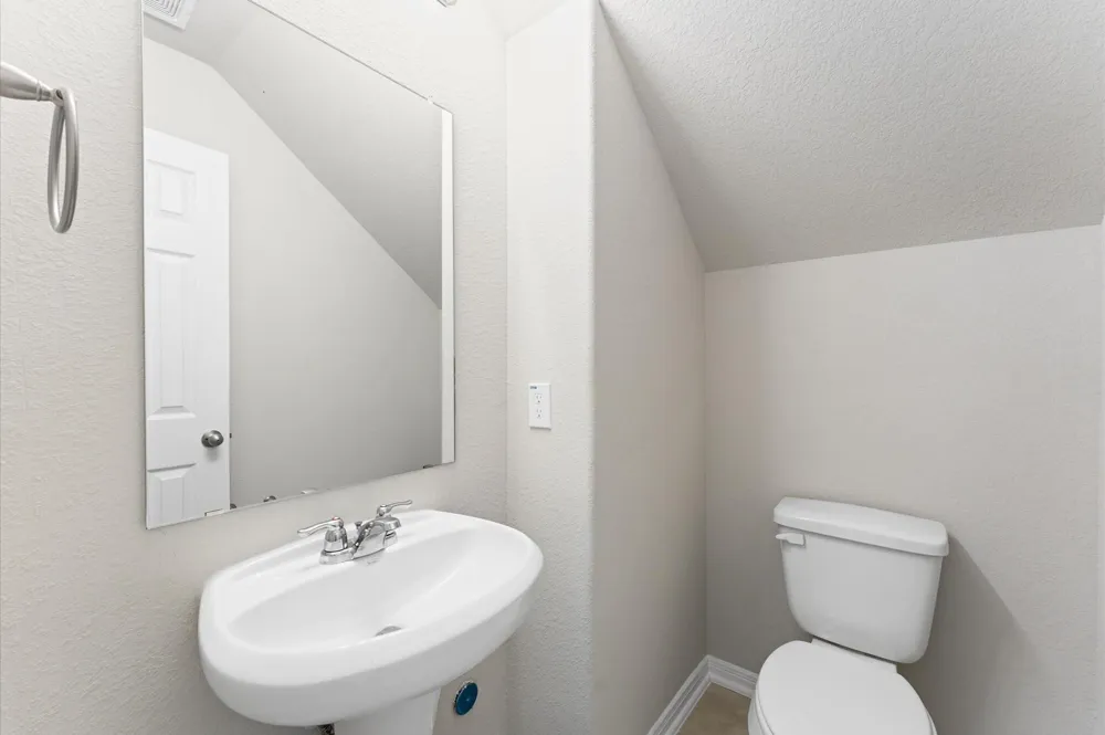 1369 Mixander Way La Porte, TX 77571