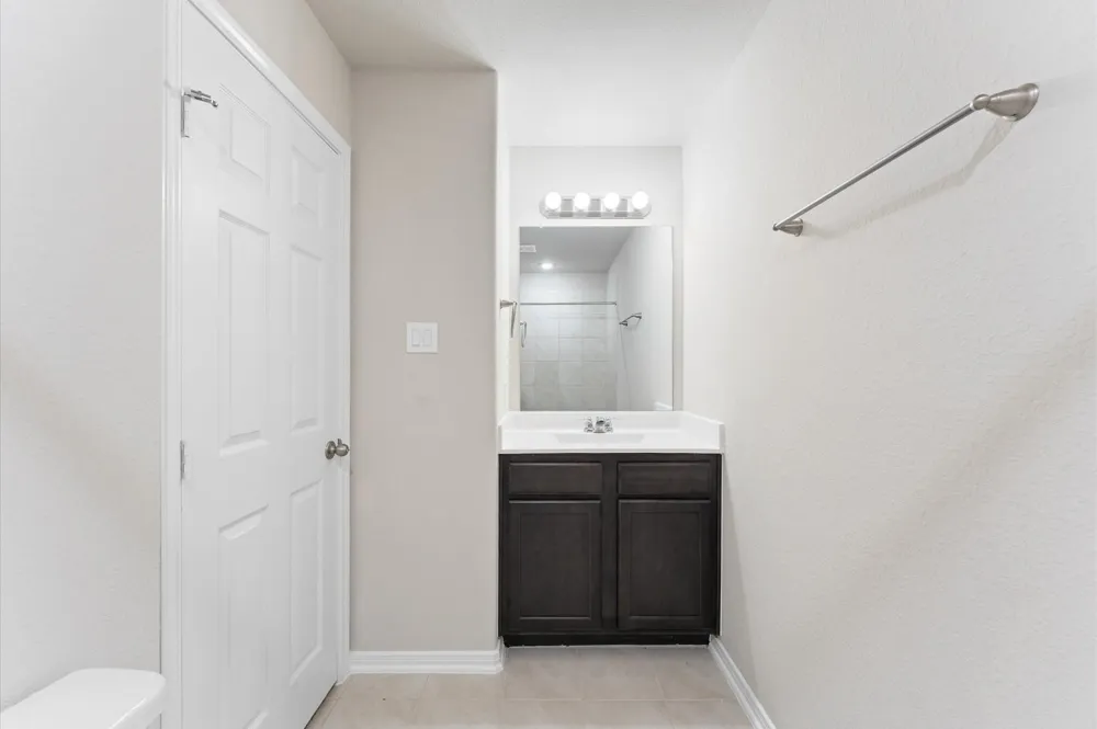 1369 Mixander Way La Porte, TX 77571