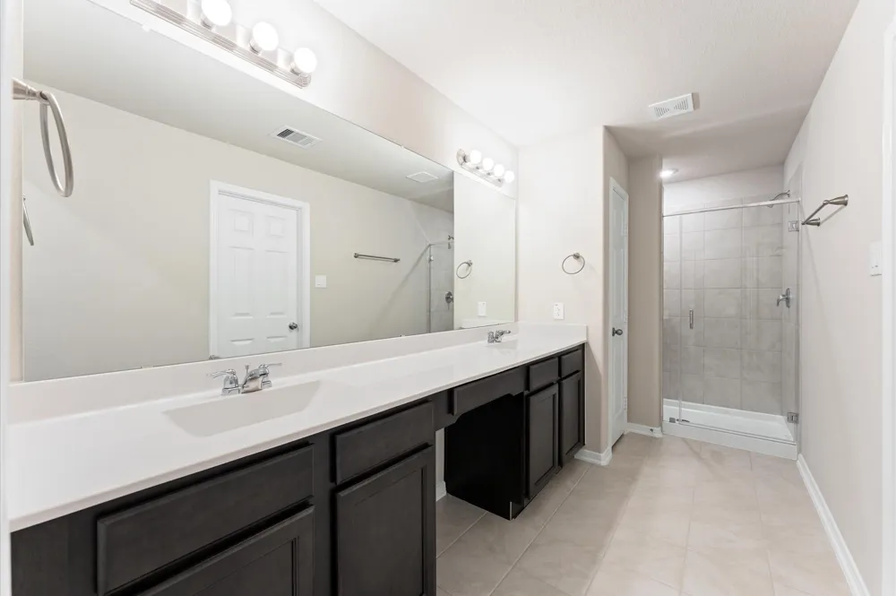 1369 Mixander Way La Porte, TX 77571