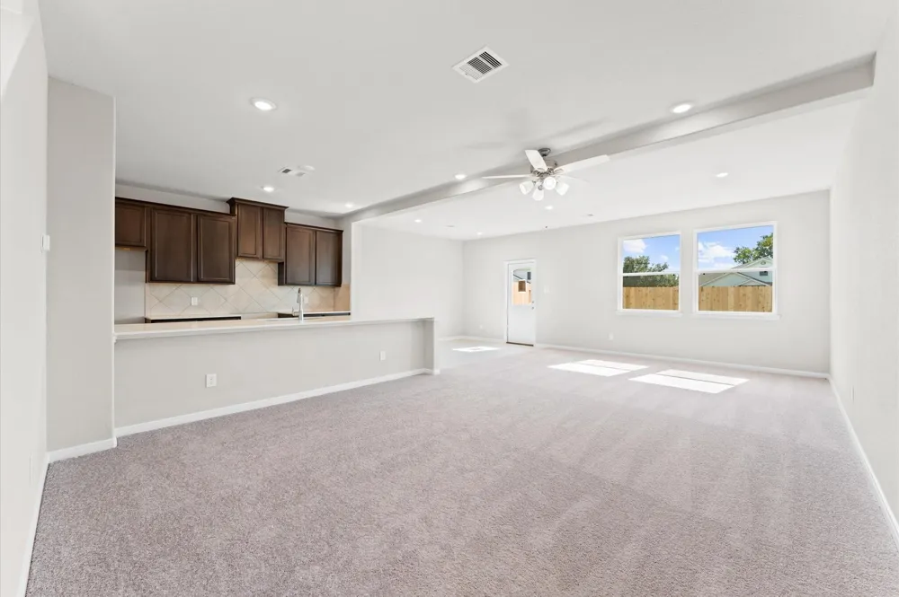 1369 Mixander Way La Porte, TX 77571