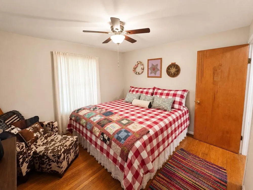 208 W Center Street Eagle Lake, TX 77434