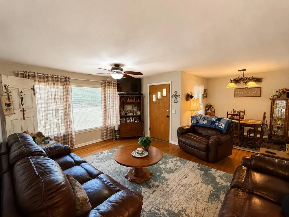 208 W Center Street Eagle Lake, TX 77434