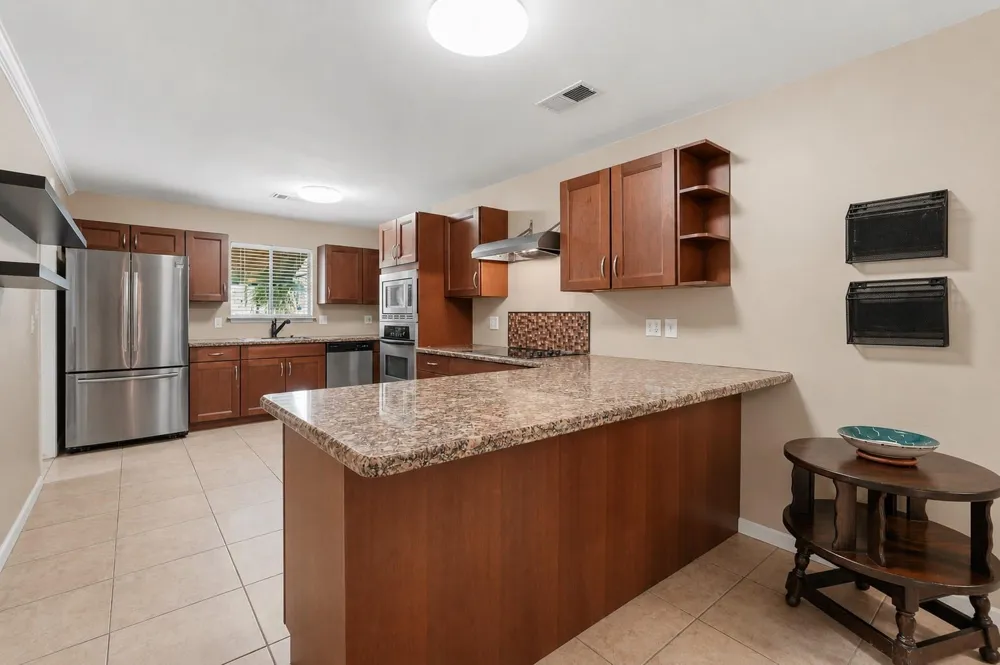 9546 Meadowvale Drive Houston, TX 77063