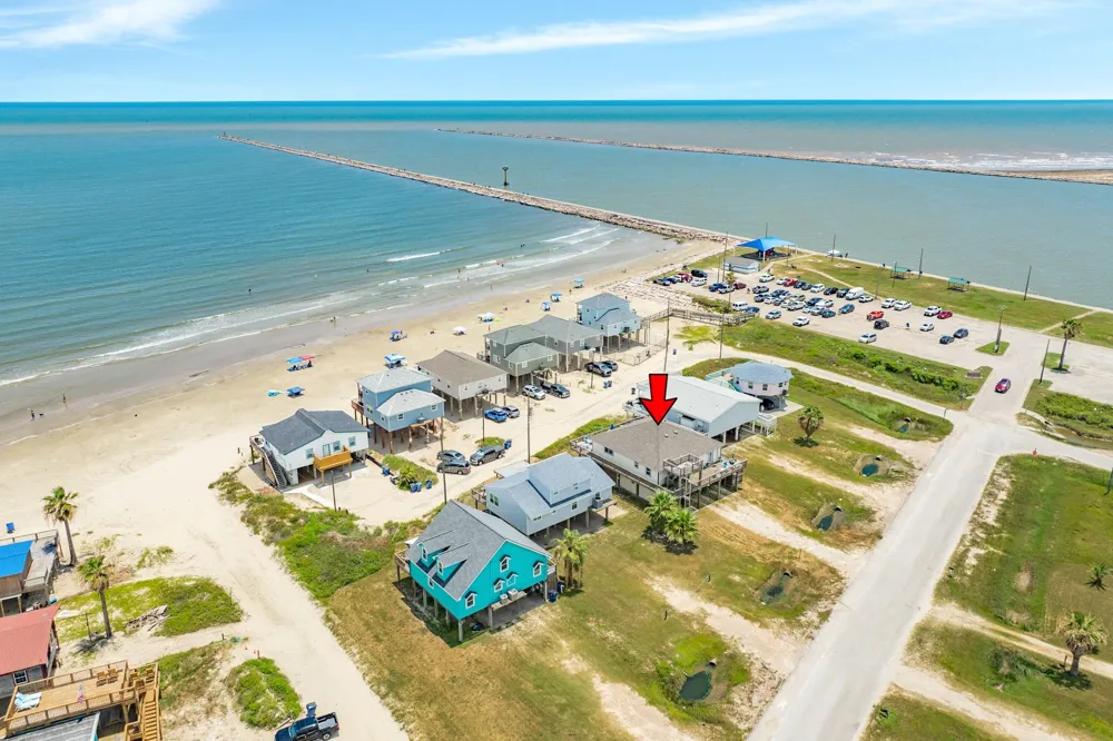 1311 Seashell Drive Surfside Beach, TX 77541