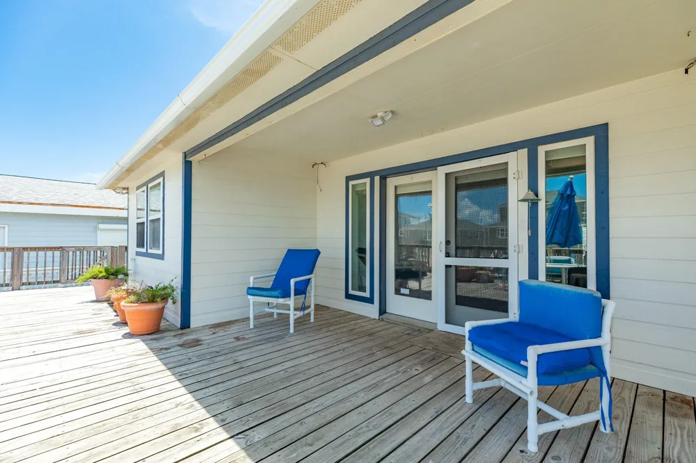 1311 Seashell Drive Surfside Beach, TX 77541