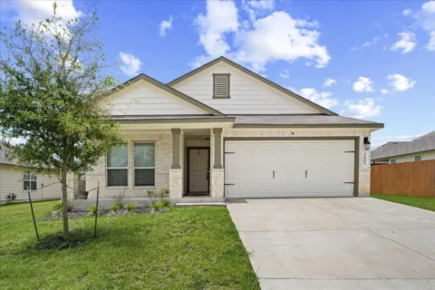 1605 Navarro Drive