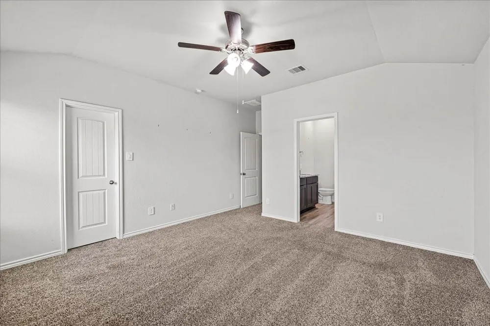 1605 Navarro Drive Brenham, TX 77833