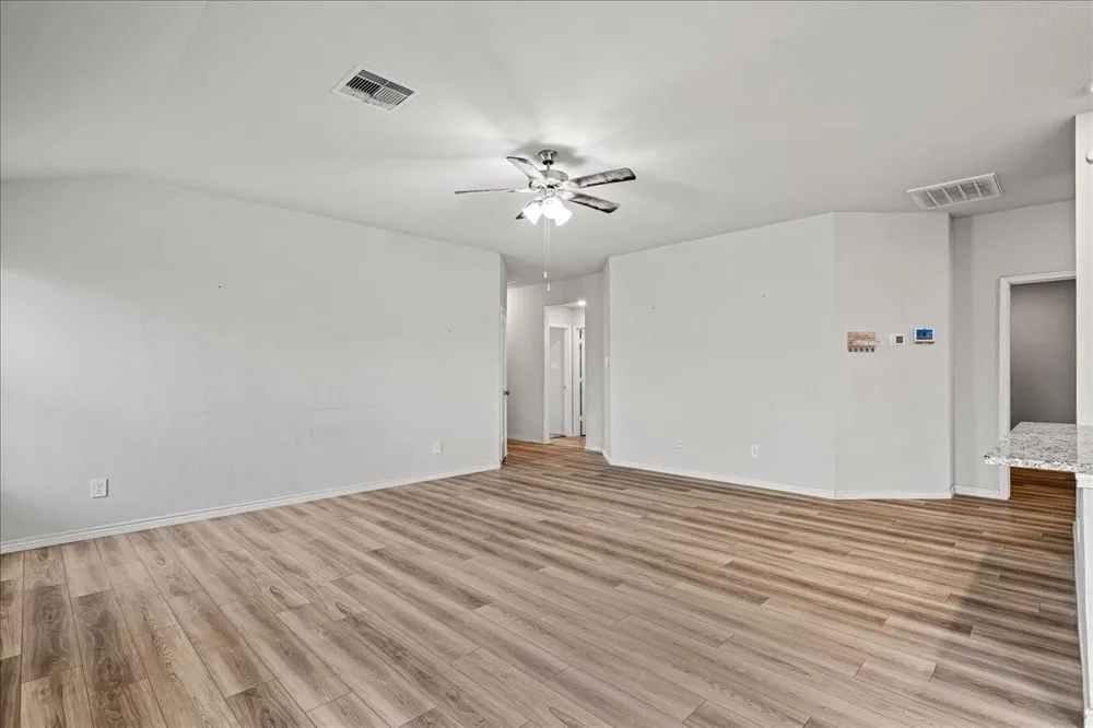 1605 Navarro Drive Brenham, TX 77833