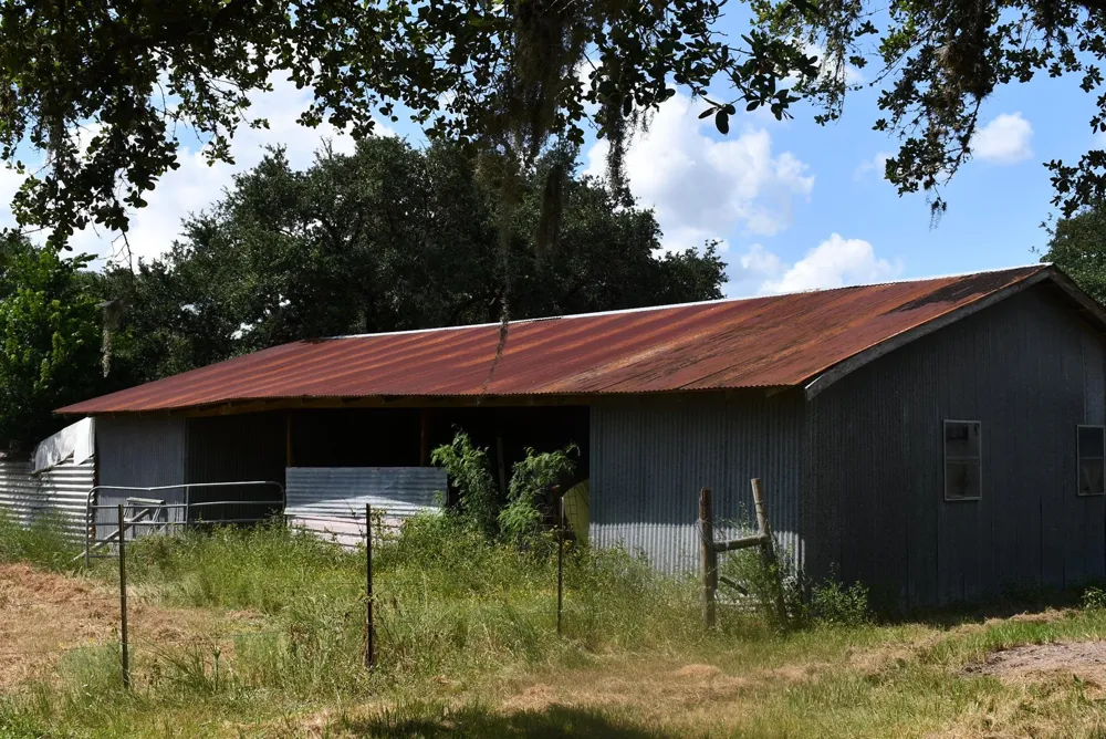 14600 Fm 530 Hallettsville, TX 77964