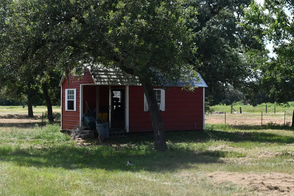 14600 Fm 530 Hallettsville, TX 77964