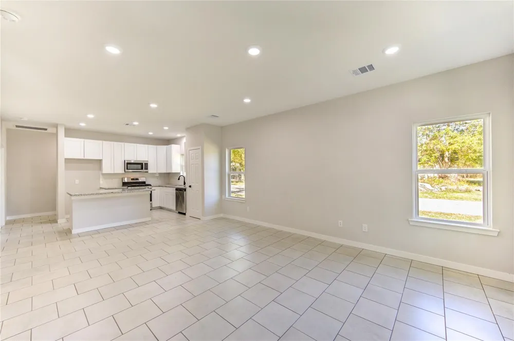 1309 Smith Street Navasota, TX 77868