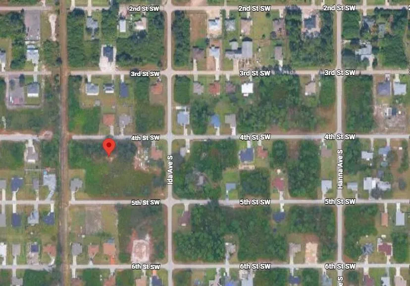 2907 4th Street SW Lehigh Acres, FL 33976