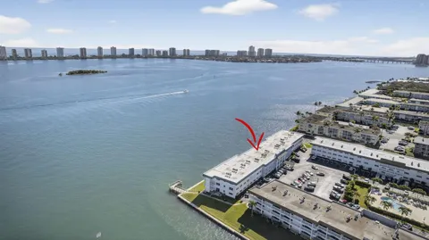 100 Shore Court #307