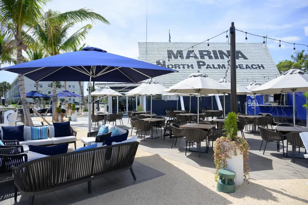 100 Shore Court #307 North Palm Beach, FL 33408