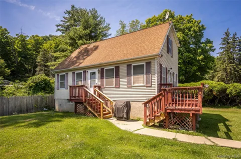 5 Lake Amenia Road