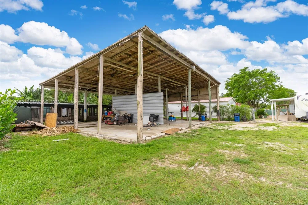 20304 SW 186th St Miami, FL 33187