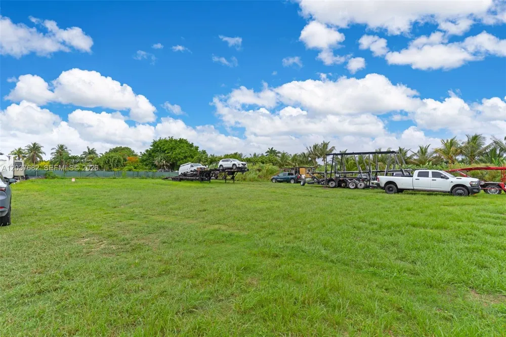20304 SW 186th St Miami, FL 33187