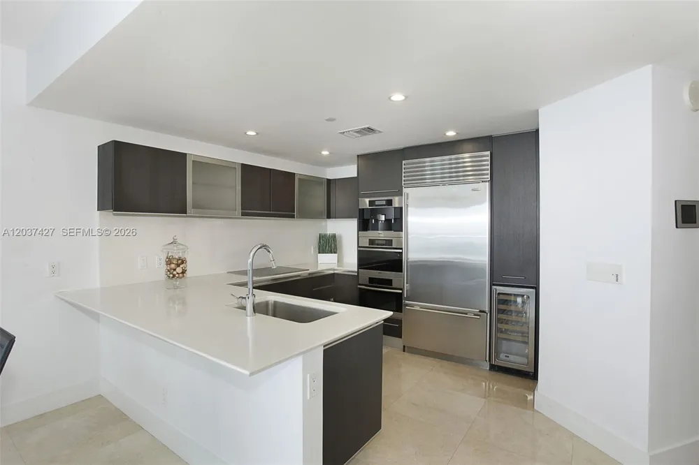 17001 Collins Ave #1201 Sunny Isles Beach, FL 33160