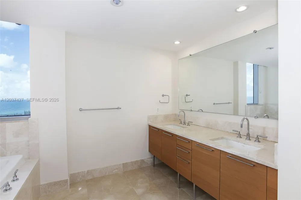 17001 Collins Ave #1201 Sunny Isles Beach, FL 33160