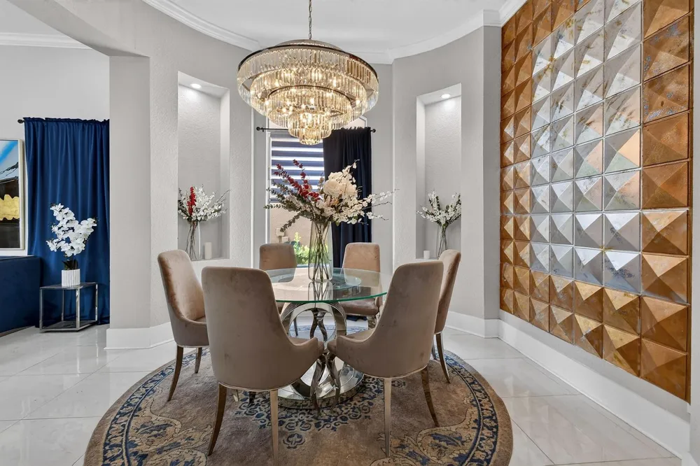 700 Cresta Circle West Palm Beach, FL 33413