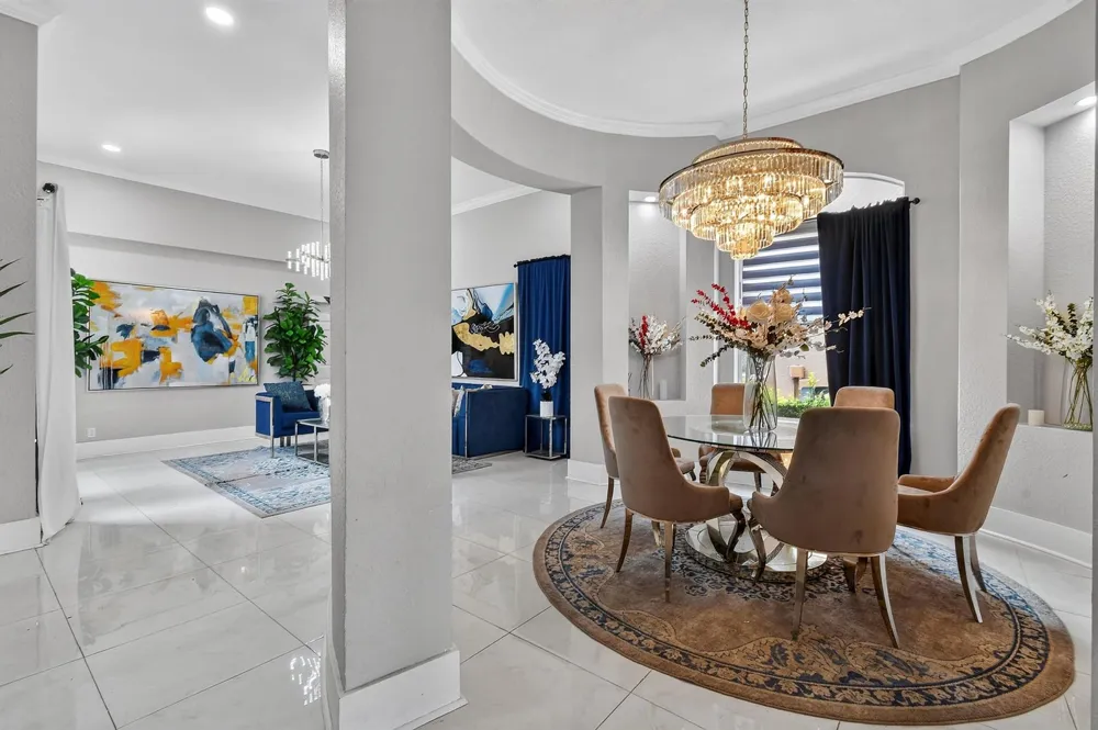 700 Cresta Circle West Palm Beach, FL 33413