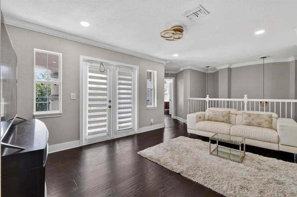 700 Cresta Circle West Palm Beach, FL 33413