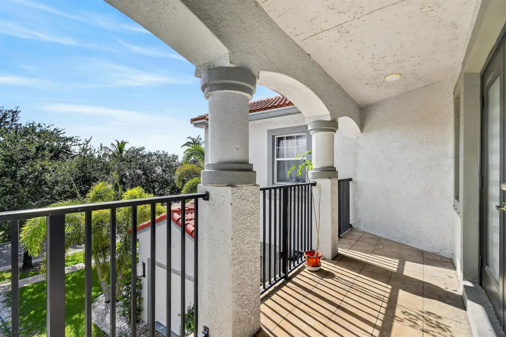 700 Cresta Circle West Palm Beach, FL 33413