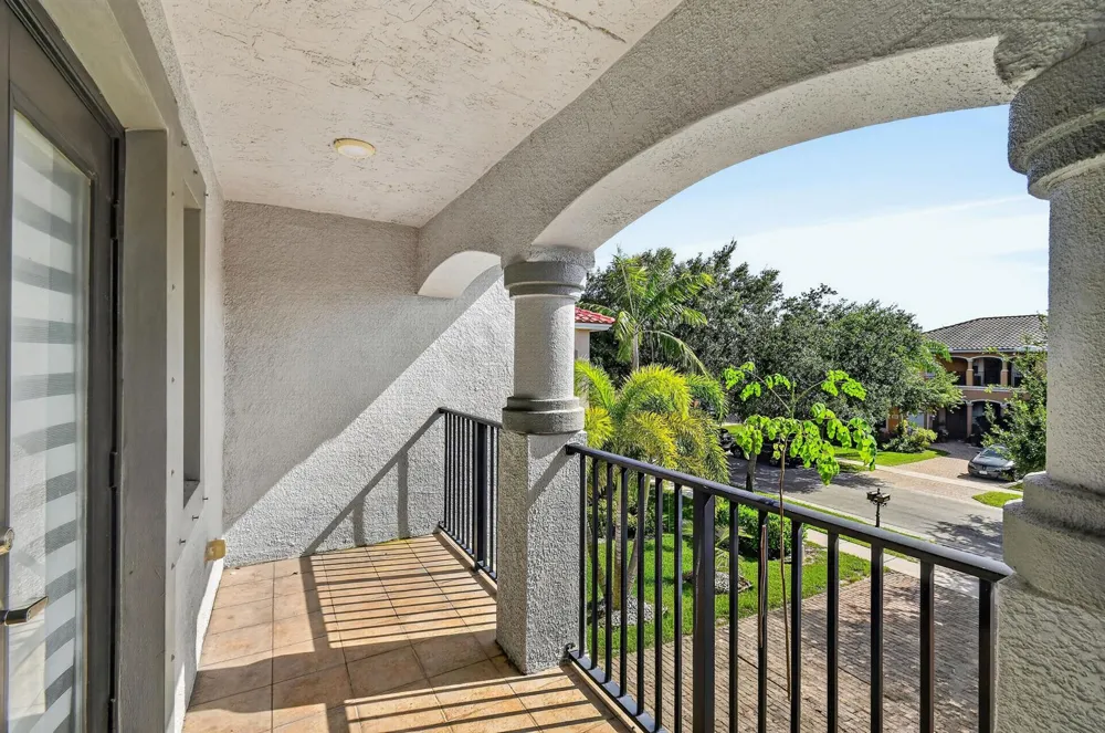 700 Cresta Circle West Palm Beach, FL 33413