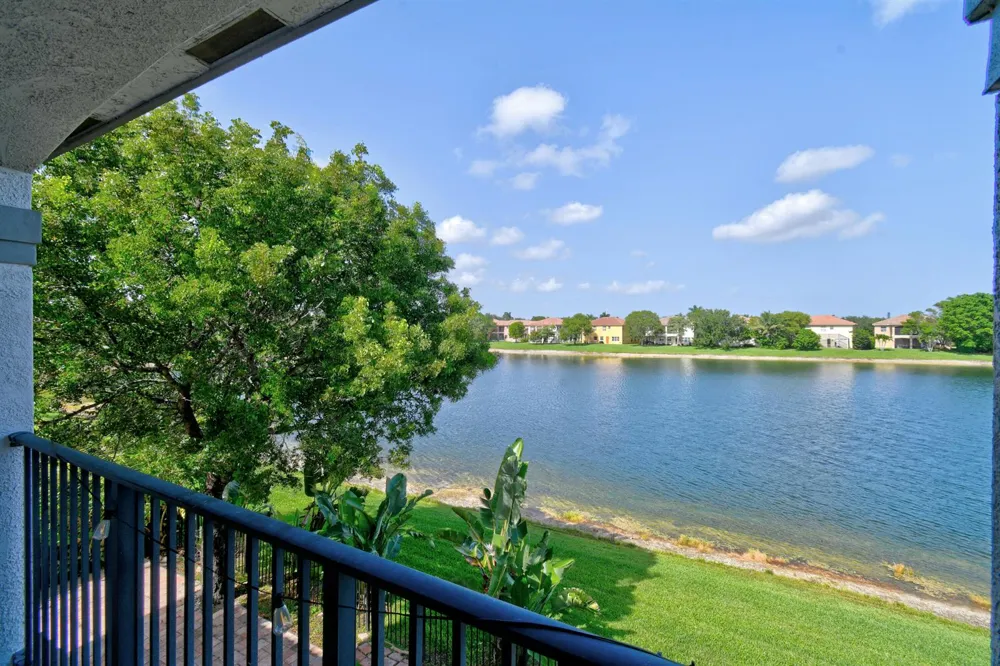 700 Cresta Circle West Palm Beach, FL 33413