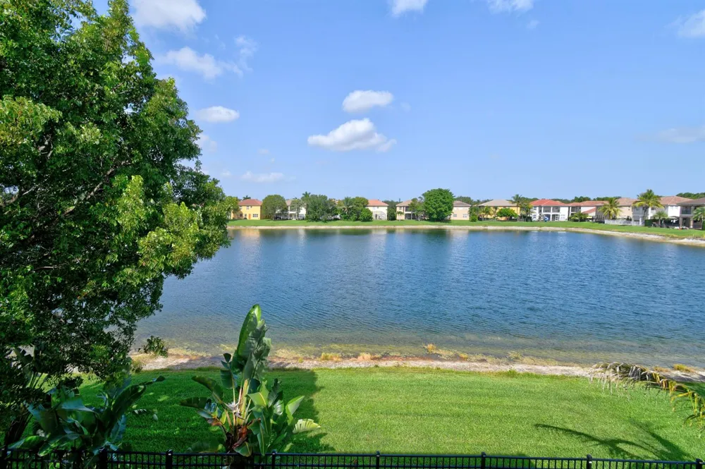 700 Cresta Circle West Palm Beach, FL 33413