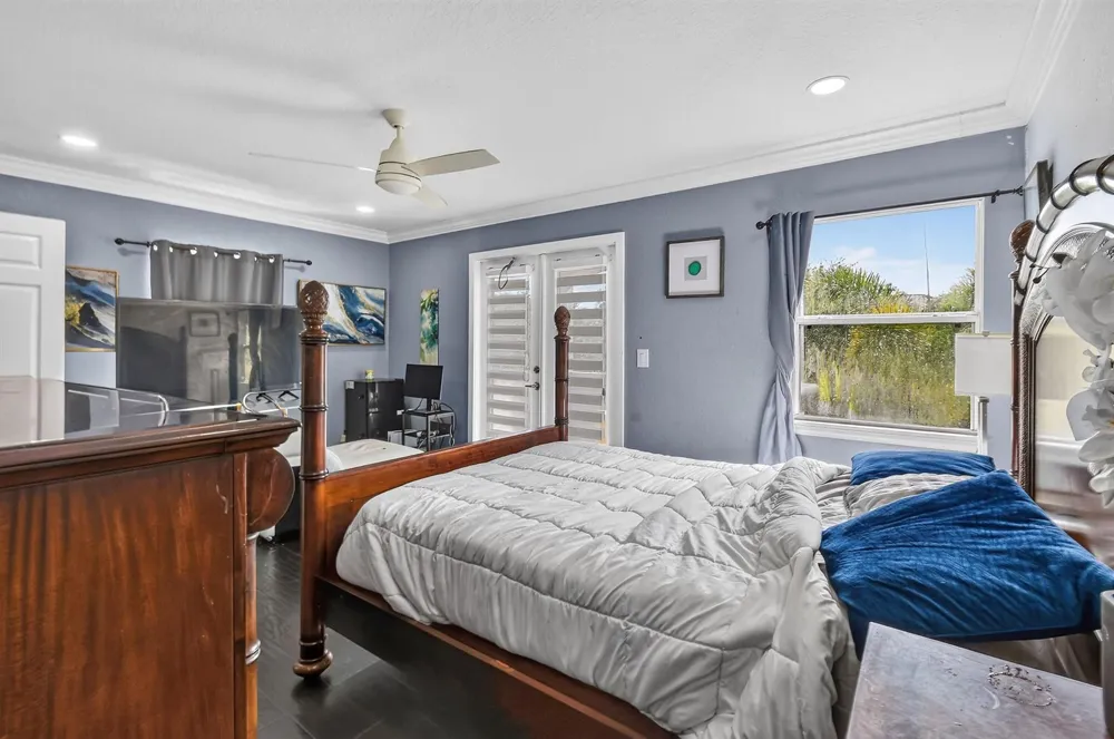 700 Cresta Circle West Palm Beach, FL 33413