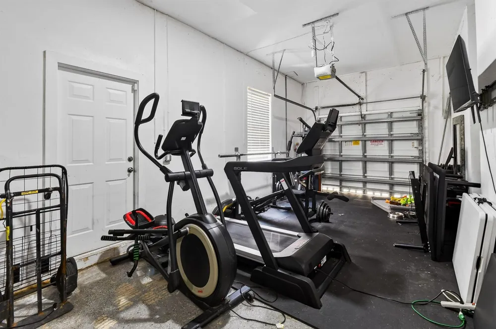 700 Cresta Circle West Palm Beach, FL 33413