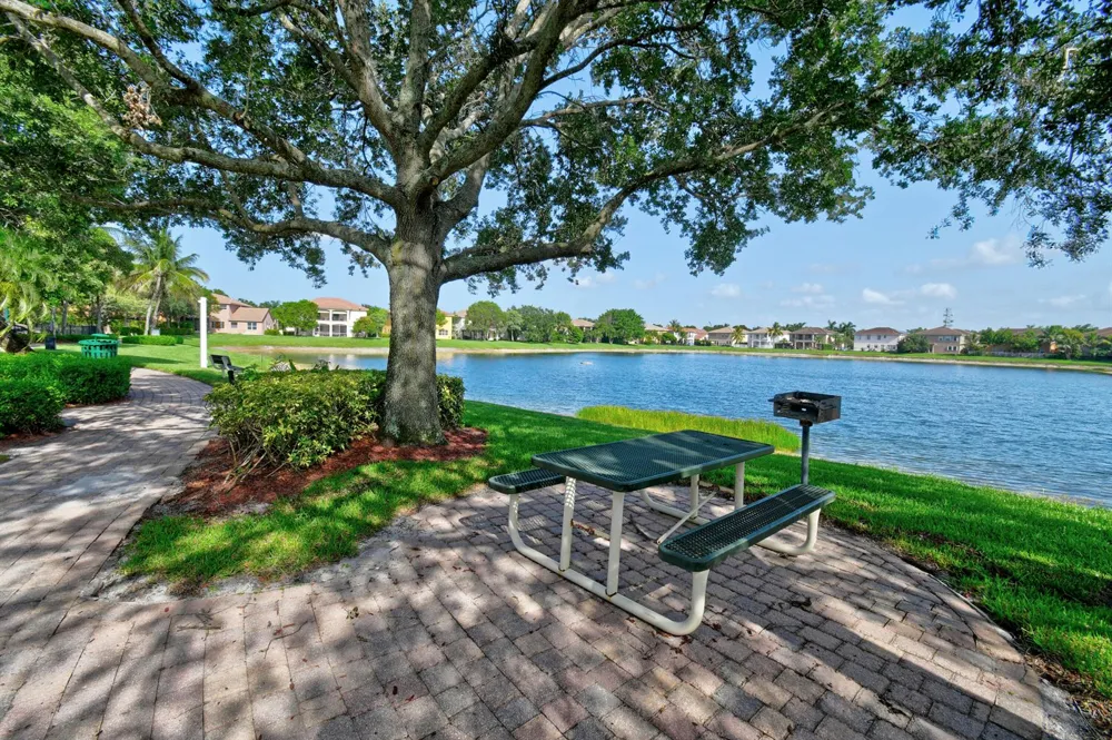 700 Cresta Circle West Palm Beach, FL 33413
