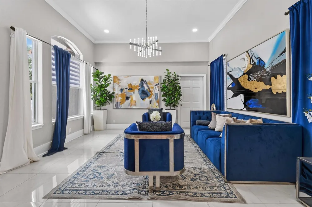 700 Cresta Circle West Palm Beach, FL 33413
