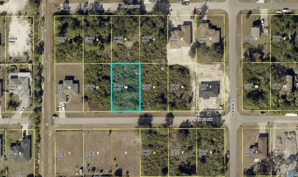 2906 5th Street Lehigh Acres, FL 33976