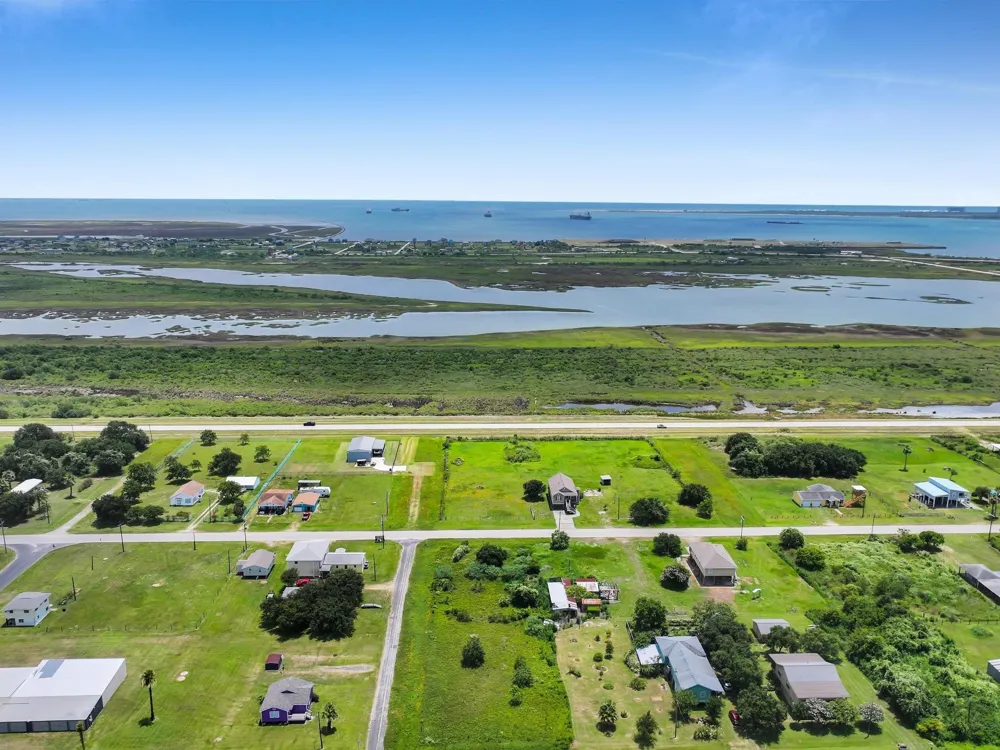 1326 Broadway Port Bolivar, TX 77650