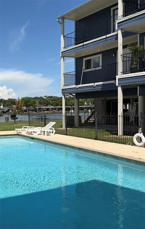 18519 Egret Bay Boulevard #1602