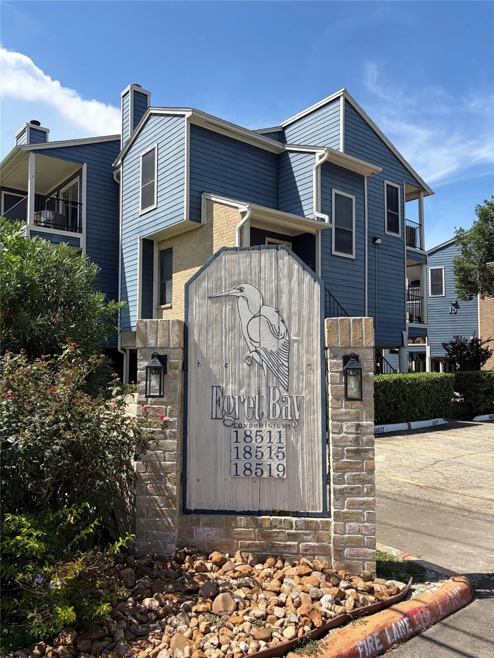 18519 Egret Bay Boulevard #1602 Webster, TX 77058