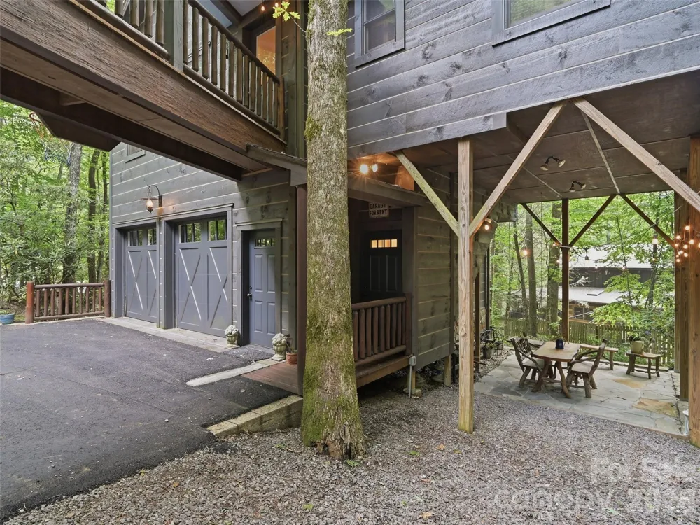 6 Laurel Branch Drive Black Mountain, NC 28711