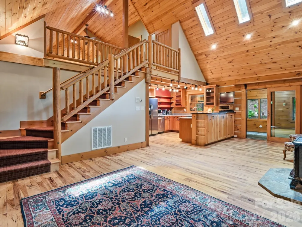6 Laurel Branch Drive Black Mountain, NC 28711